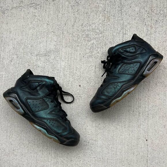 Air Jordan 6 iridescent women’s size 8.5 - Picture 2 of 2